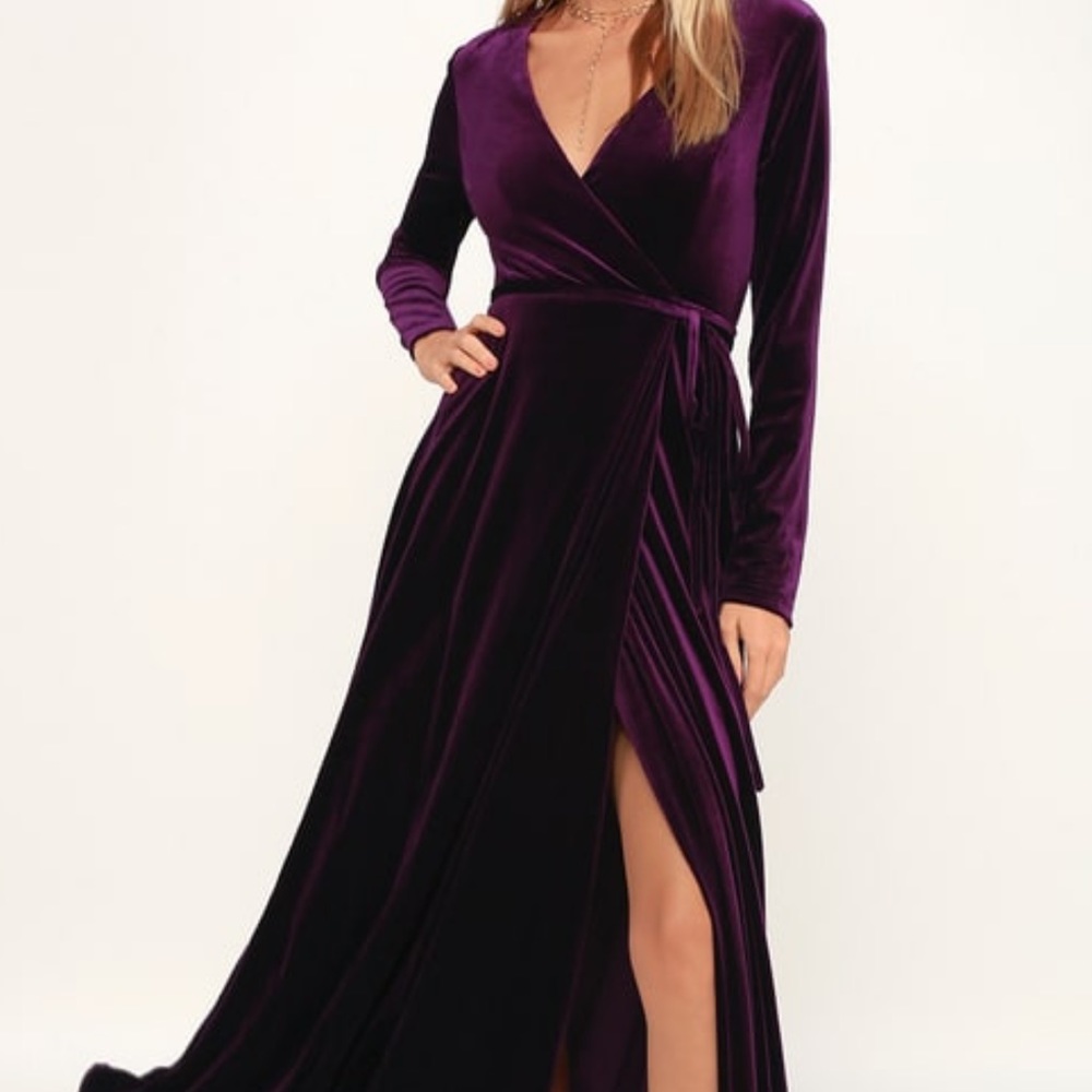Lulu’s Velvet long sleeve floor length wrap dress